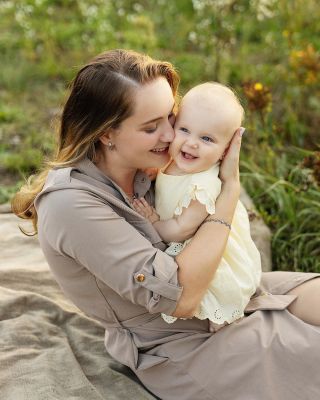 Krásný den, po dojemném rozloučení Míši, si myslím, že nastal ten správný čas se představit... Jmenuji se Péťa a jsem...